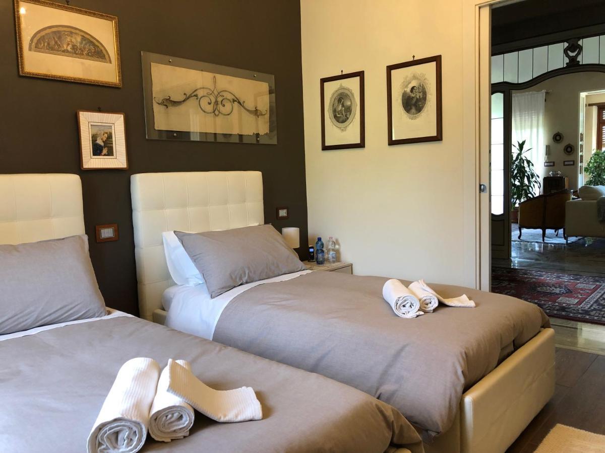 Villa Ciocca Pino Torinese ภายนอก รูปภาพ